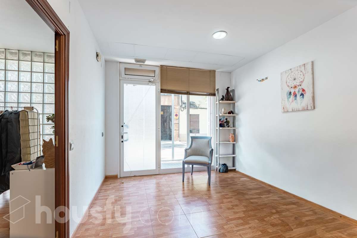 Bajo en venta en Avenida Meridiana, Sant Andreu, Barcelona-2