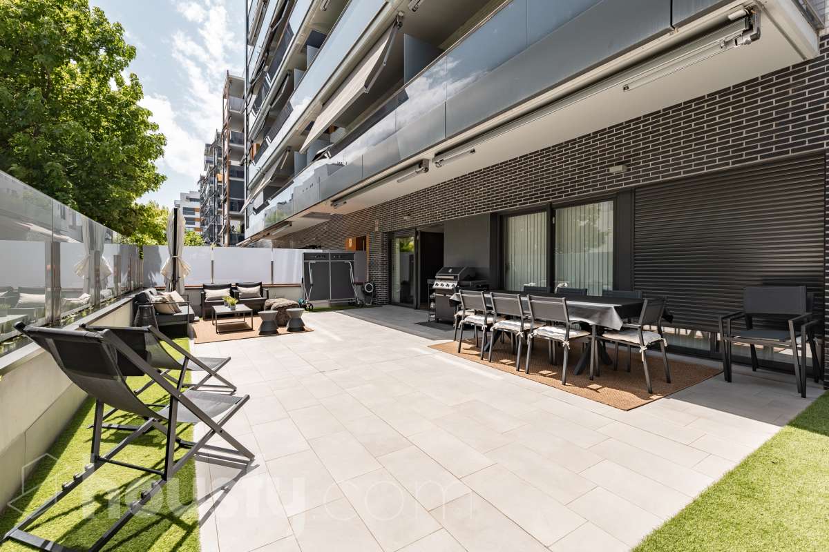 Piso en venta en Carretera Reial,  Sant Just Desvern-1