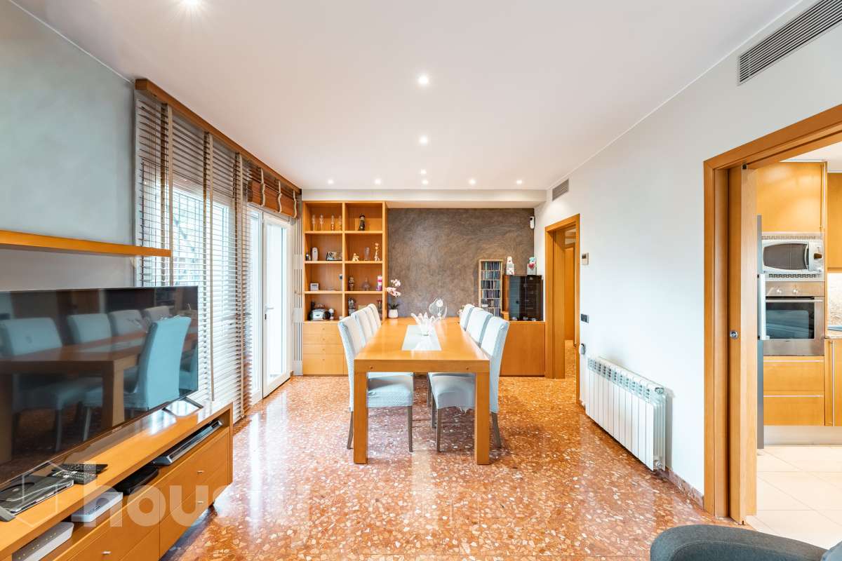 Casa en venta en Avinguda Til·lers,  Sant Pere de Ribes-1