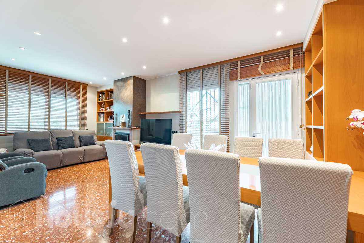 Casa en venta en Avinguda Til·lers,  Sant Pere de Ribes-3