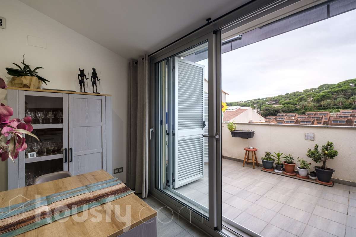 Dúplex en venta en Carrer l'Església,  Sant Andreu de Llavaneres-1