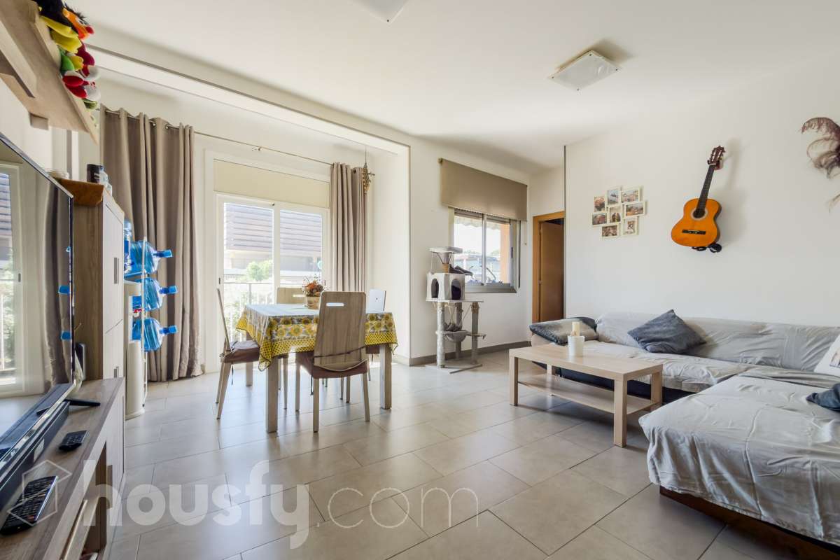 Piso en venta en Calle Ramon llull,  Badalona-0