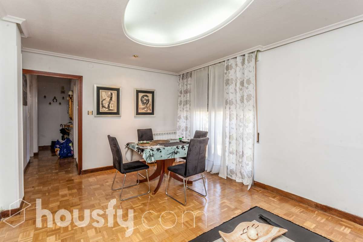 Piso en venta en Calle Monte de Piedad, Salamanca, Madrid-1