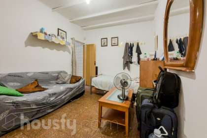 Piso en venta en Carrer de les Roselles, Santa Rosa - Can Mariné, Santa Coloma de Gramenet-0