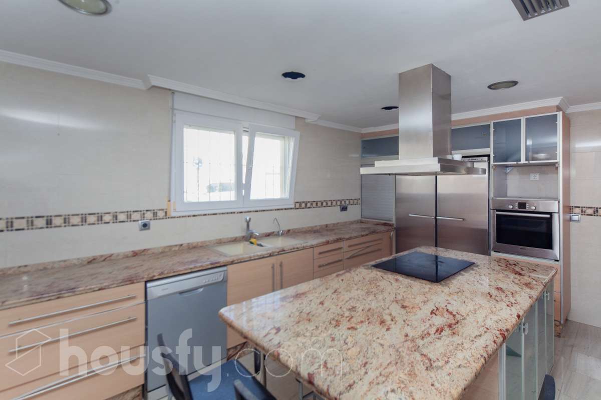 Casa en venta en Calle SANT ANDREU,  Miramar-0