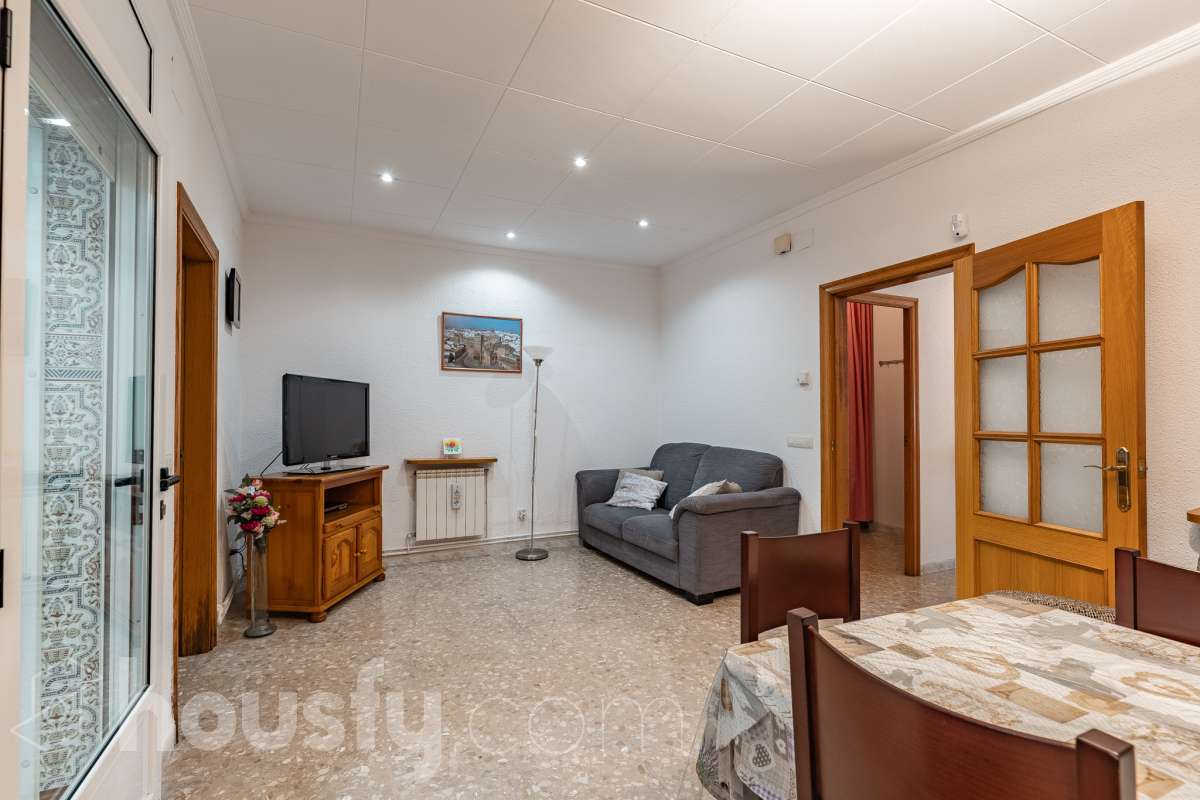 Casa en venta en Carrer del Llobregat,  Sabadell-2