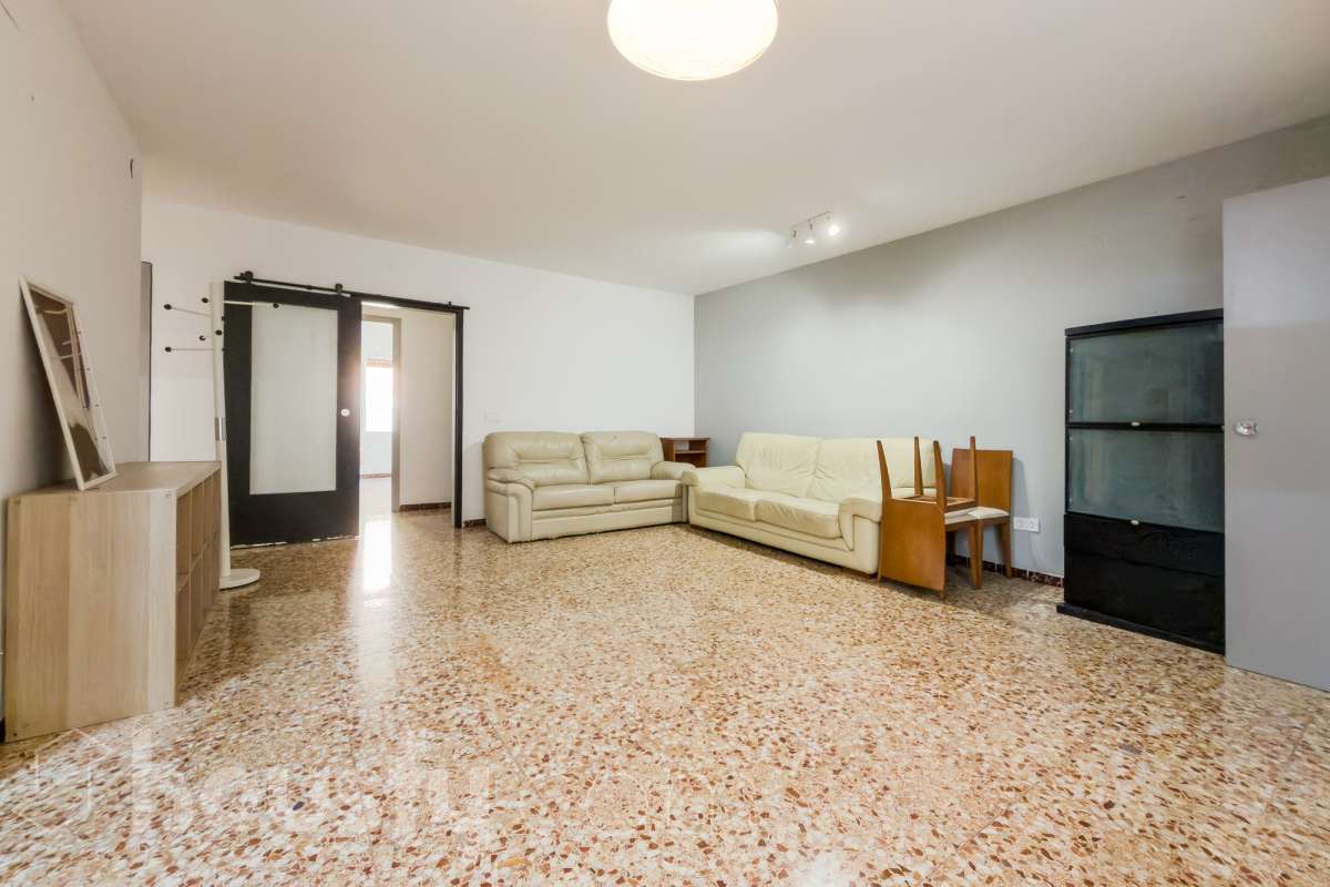 Piso en venta en Calle Vic,  Badalona-3