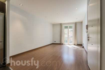 Piso en venta en Carrer de Pere IV, El Parc i la Llacuna del Poblenou, Barcelona-0