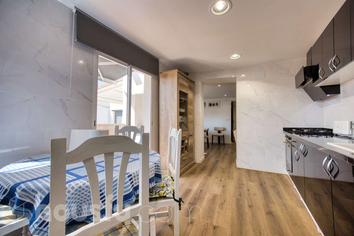 Casa en venta en Calle Cantarerías,  Castalla-3