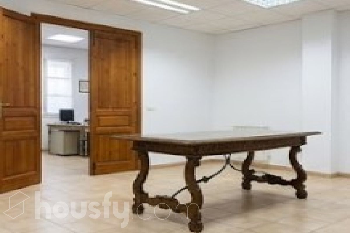 Casa en venta en Plaza Sant joan,  Vilafranca del Penedès-1