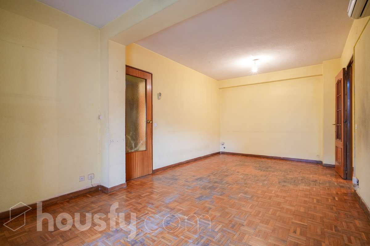 Piso en venta en Calle Vizcaya,  Móstoles-2