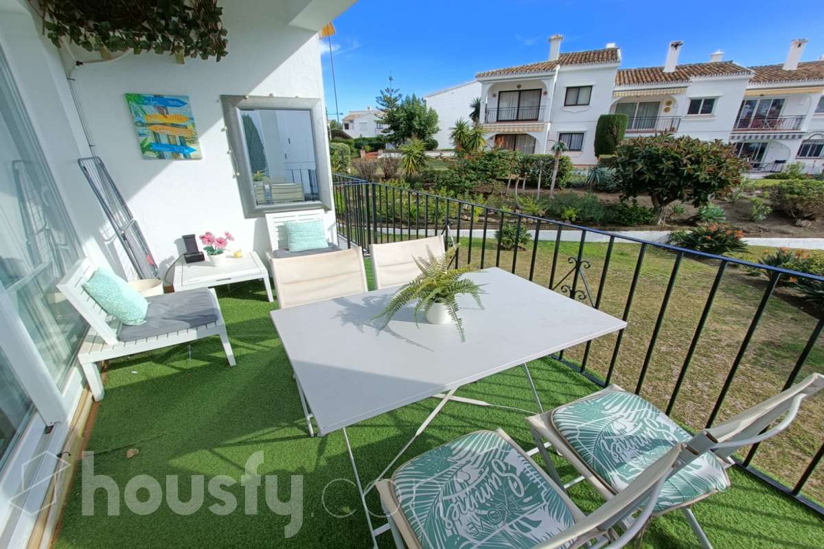Piso en venta en Calleja Pueblo cortes  - Calle Chopo,  Benahavís-3
