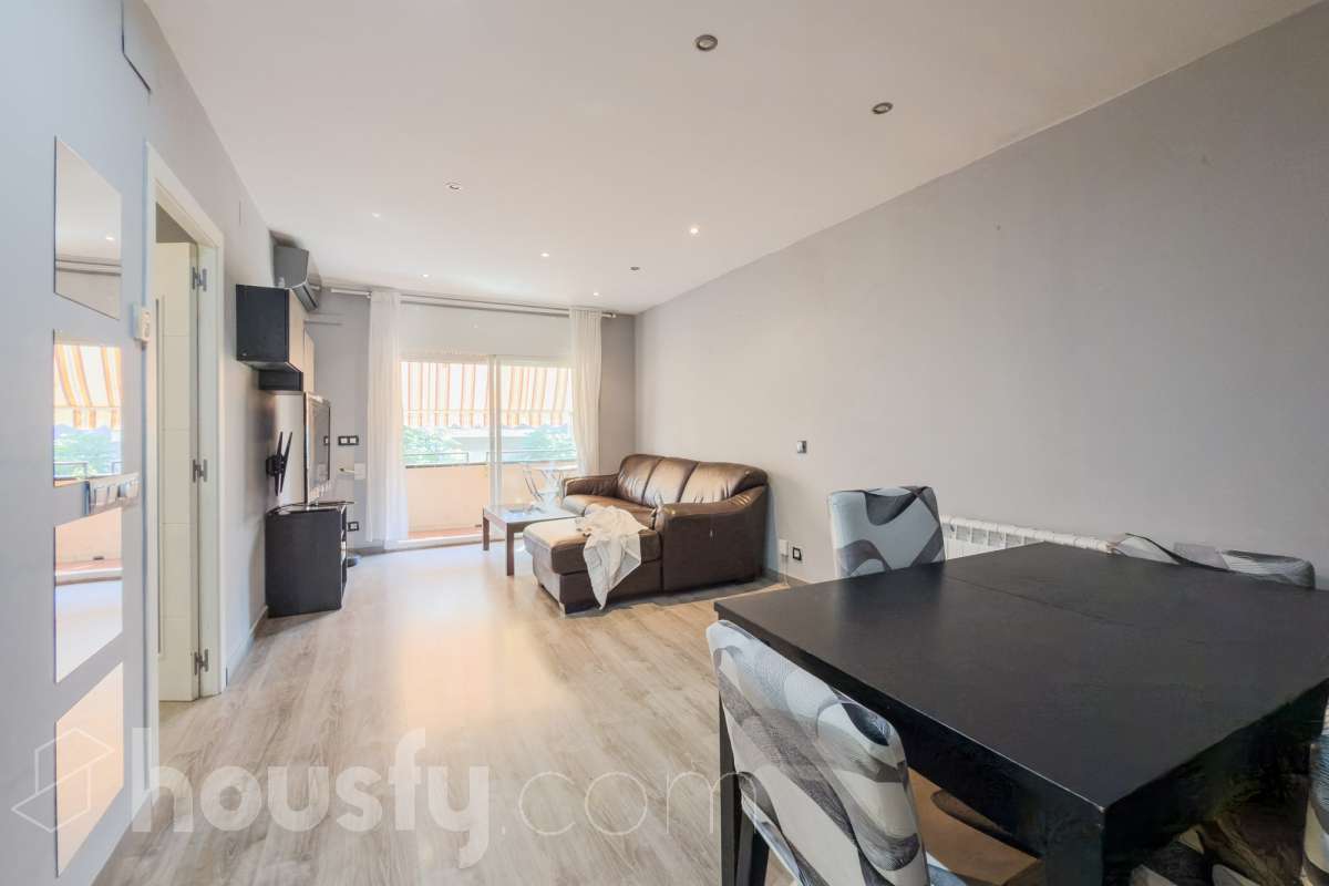 Piso en venta en Carrer de Joan Prim,  Premiá de Mar-0
