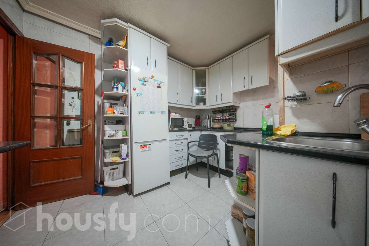 Piso en venta en Calle de Andalucía,  Fuenlabrada-0