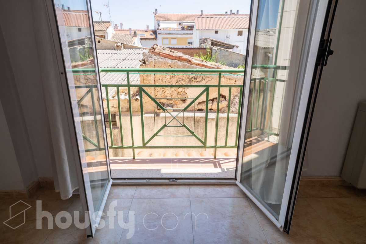 Piso en venta en Calle de Samuel Baltés,  Villarejo de Salvanés-2