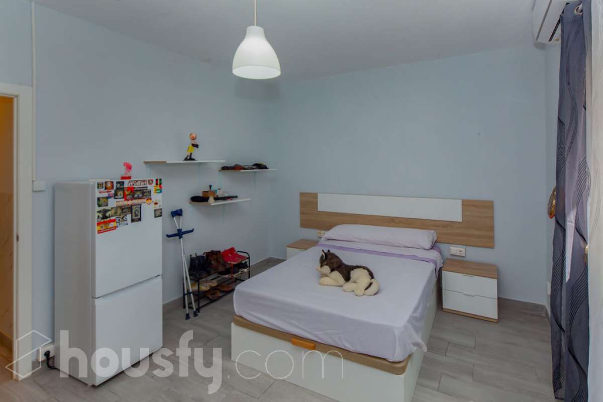 Casa en venta en Calle CENTELLES,  Oliva-3