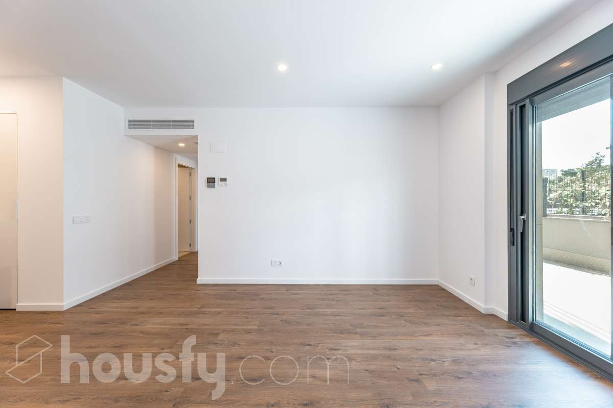 Piso en venta en Gloria fuertes,  Viladecans-2