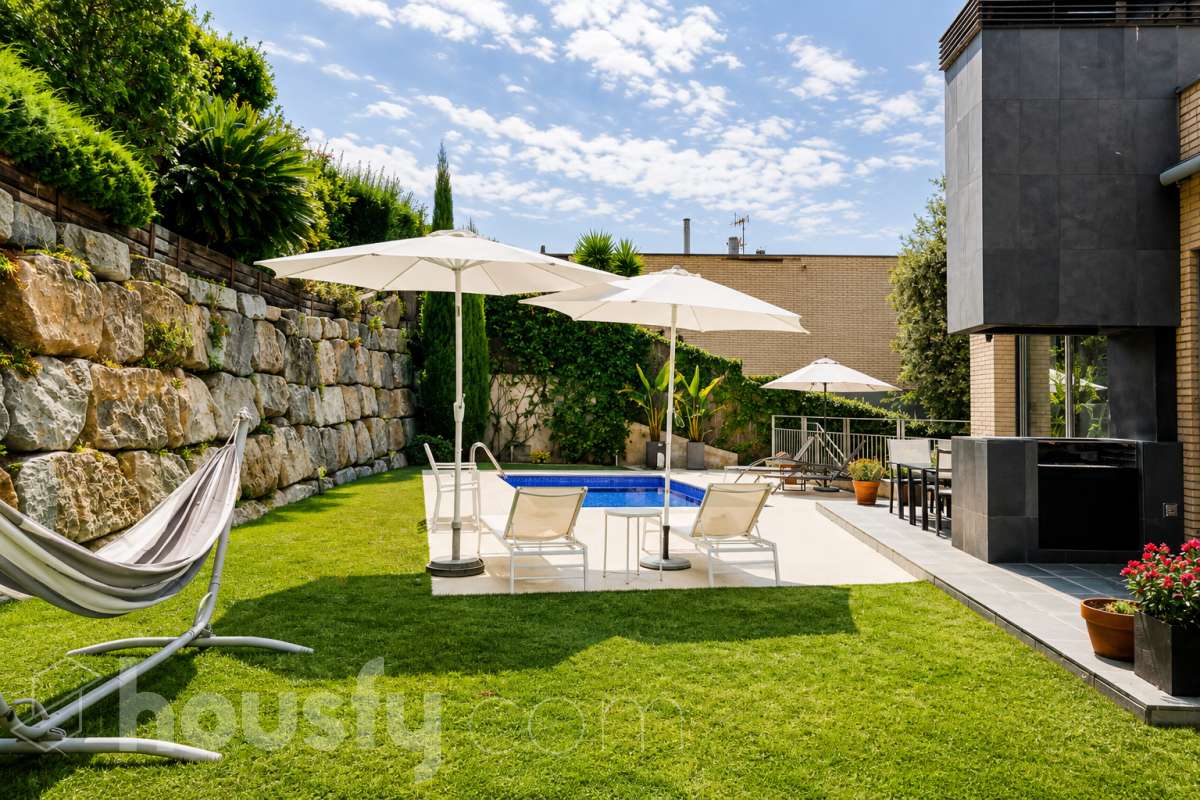 Casa en venta en Carrer Taiano,  Alella-2