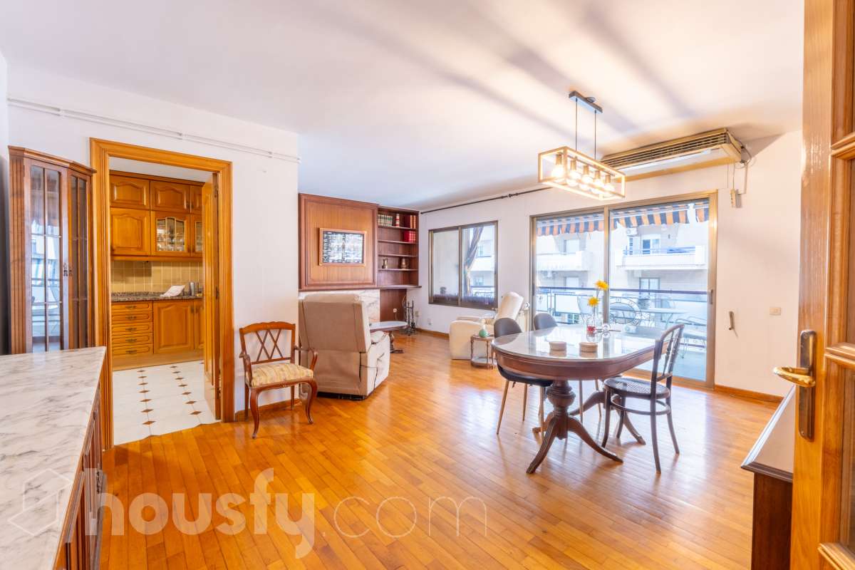 Piso en venta en Calle Josep coroleu,  Vilanova i la Geltrú-0