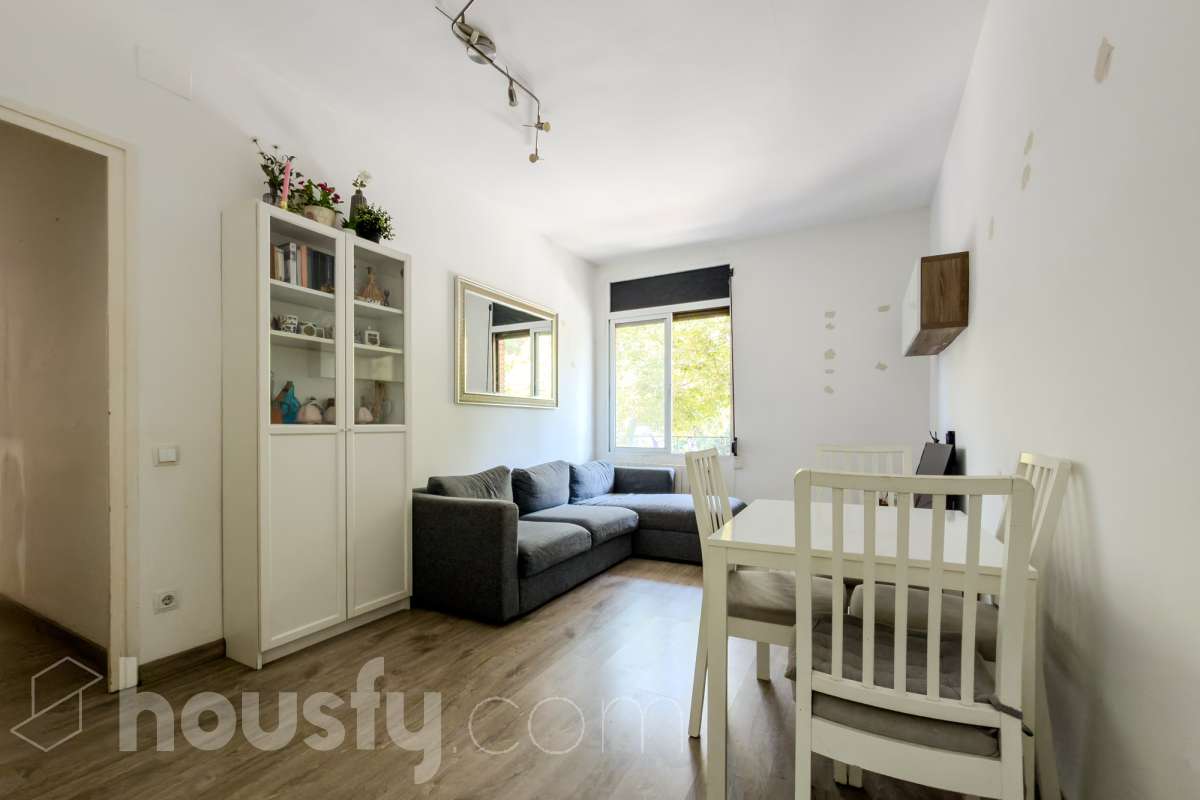 Piso en venta en Paseo Montjuic, Sants-Montjuïc, Barcelona-0