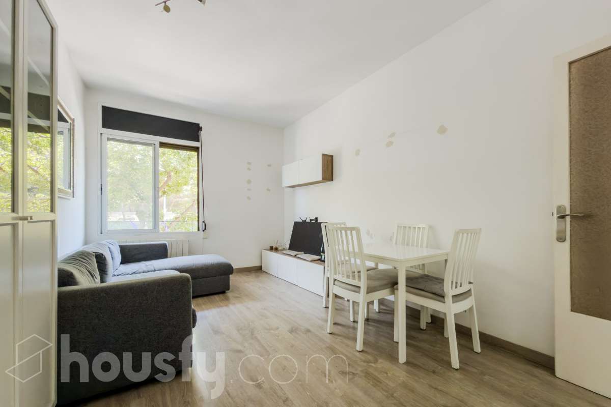 Piso en venta en Paseo Montjuic, Sants-Montjuïc, Barcelona-1