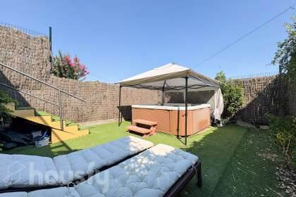 Casa en venta en Calle Estudi general de girona, Montilivi-Pericot, Girona-0