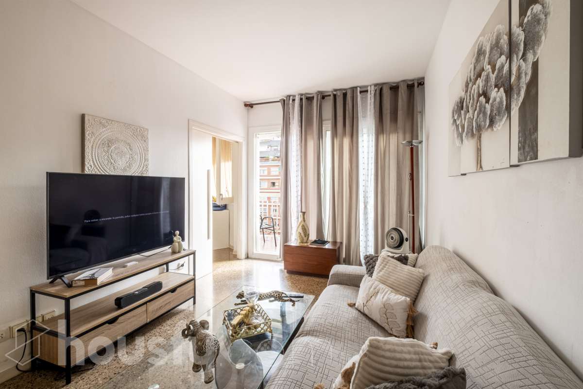 Piso en venta en Rambla de Badal, Sants-Montjuïc, Barcelona-1