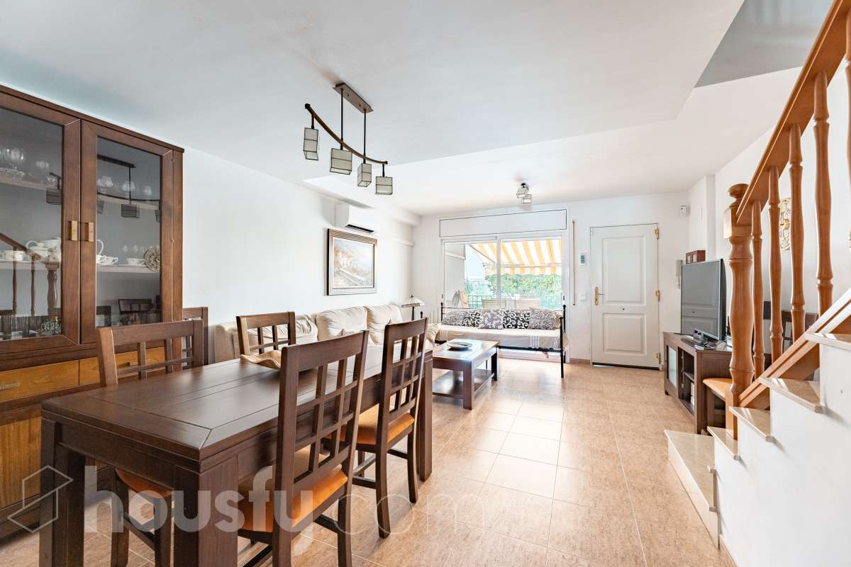 Casa en venta en Calle Poeta Rafael Alberti,  Creixell-2