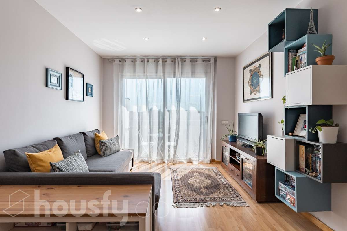Piso en venta en Calle de Sant Lluis, Ponent, Terrassa-2
