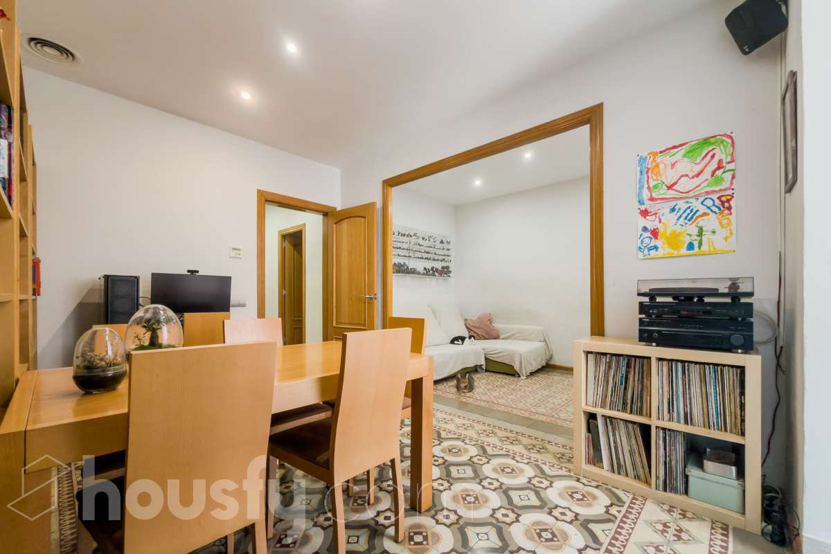 Piso en venta en Carrer d'Aragó, Eixample, Barcelona-0