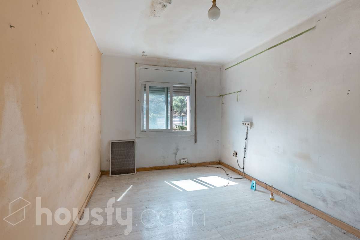 Piso en venta en Calle Aigues,  Montcada i Reixac-3