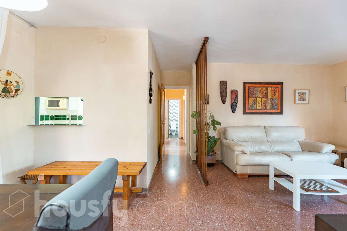 Piso en venta en Avenida Vilanova i la Geltru,  Cunit-1