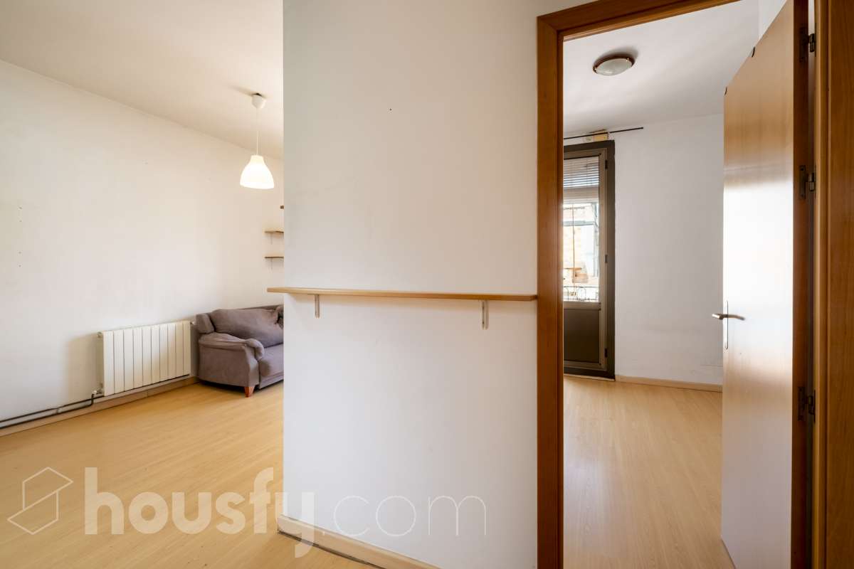 Piso en venta en Carrer d'Alpens, Sants-Montjuïc, Barcelona-2