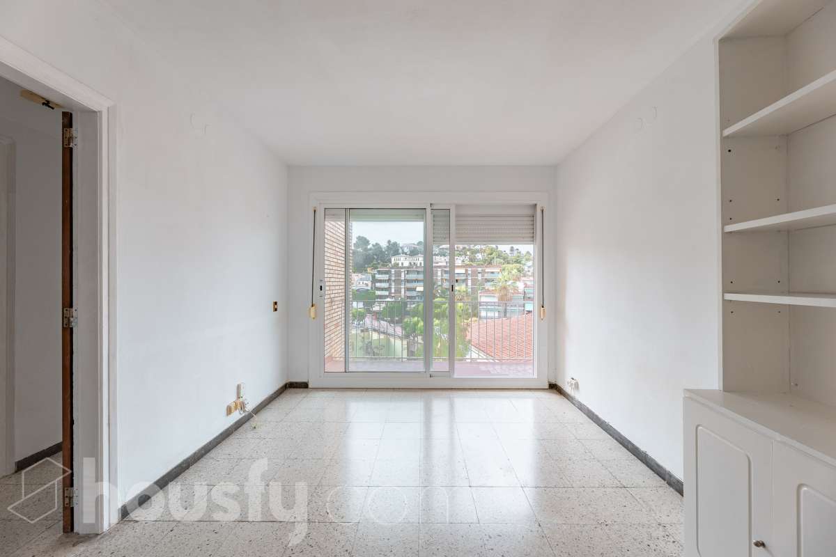 Piso en venta en Avenida de Santiago Rusiñol,  Sant Pere de Ribes-3