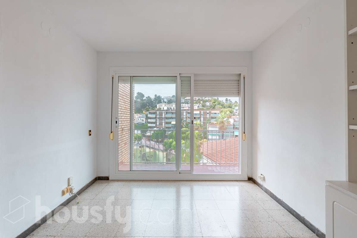Piso en venta en Avenida de Santiago Rusiñol,  Sant Pere de Ribes-4