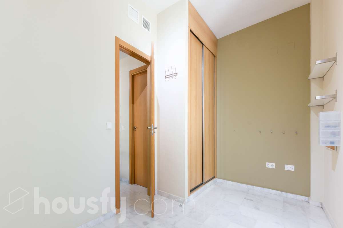 Piso en venta en Calle Nuestra Señora del Carmen,  Dos Hermanas-2
