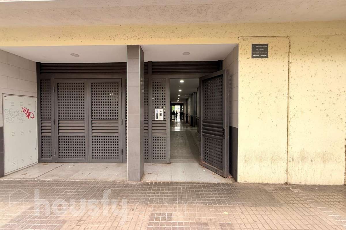 Piso en venta en Carrer del Camp Arriassa, Sant Martí, Barcelona-3