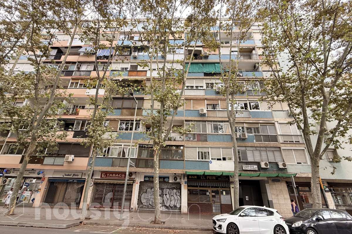 Piso en venta en Carrer del Camp Arriassa, Sant Martí, Barcelona-0