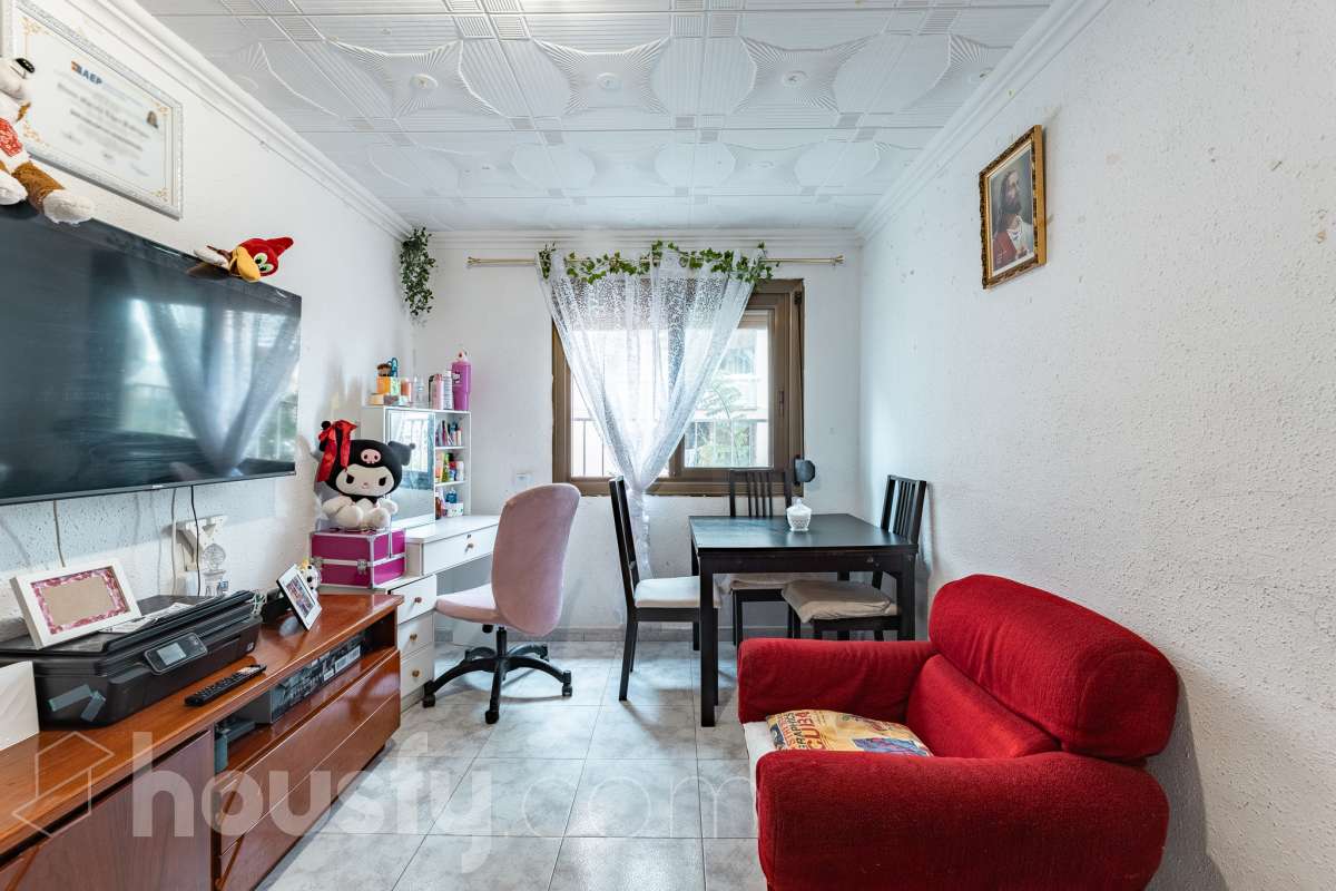 Piso en venta en Carrer Libel·lula, La Florida - Les Planes, L'Hospitalet de Llobregat-3