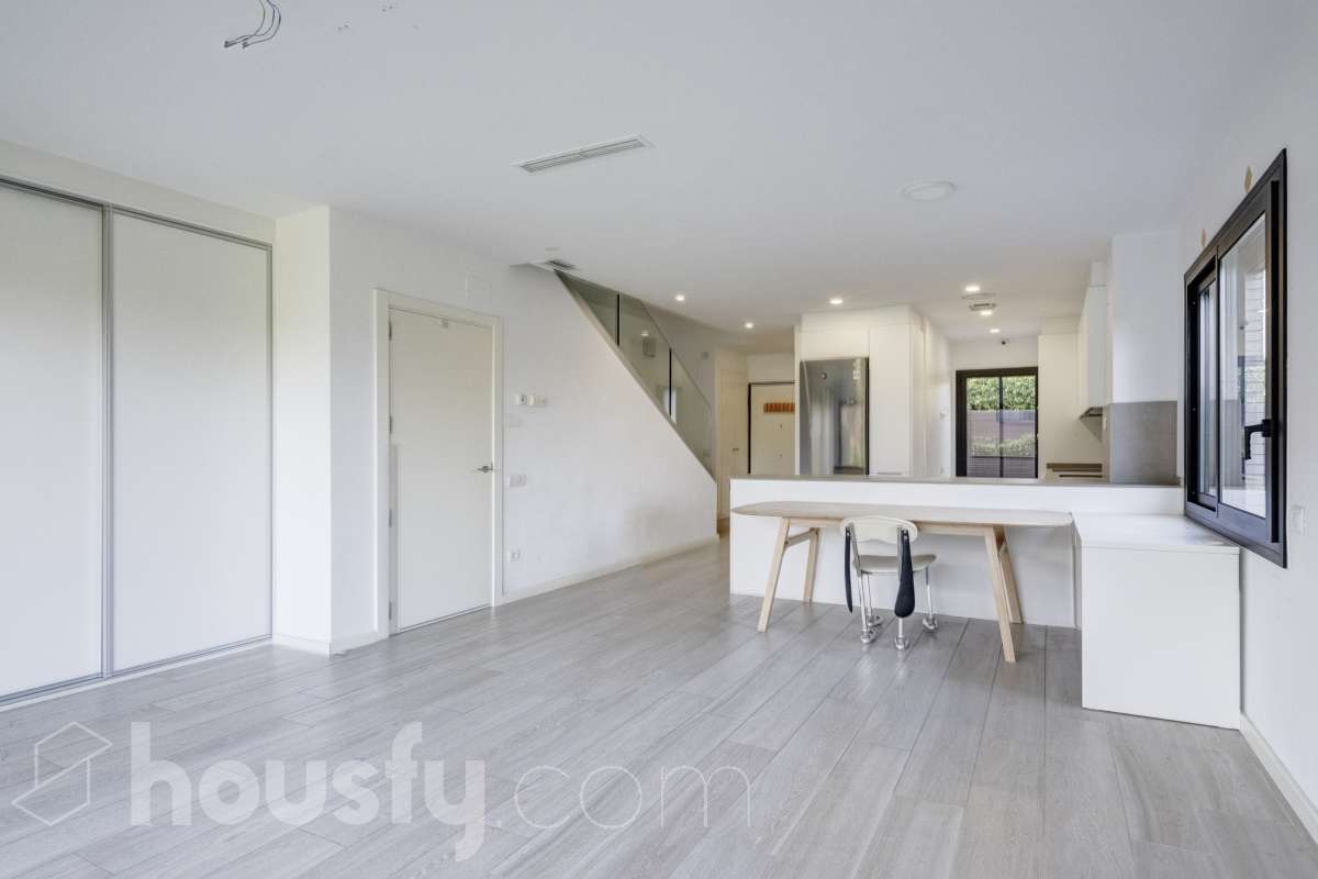 Casa en venta en Carrer del Mestre Ramón Capell,  L'Ametlla del Vallès-4