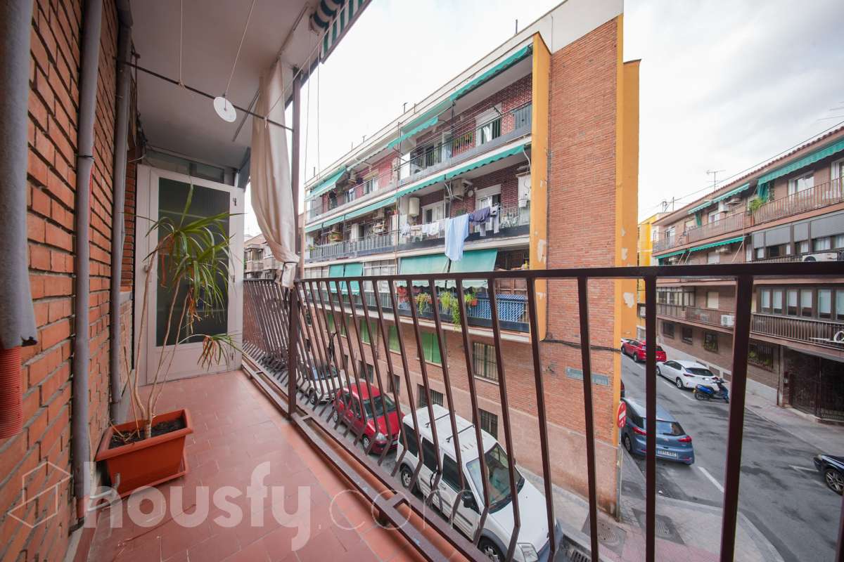 Piso en venta en Calle del Gorrión, Carabanchel, Madrid-0