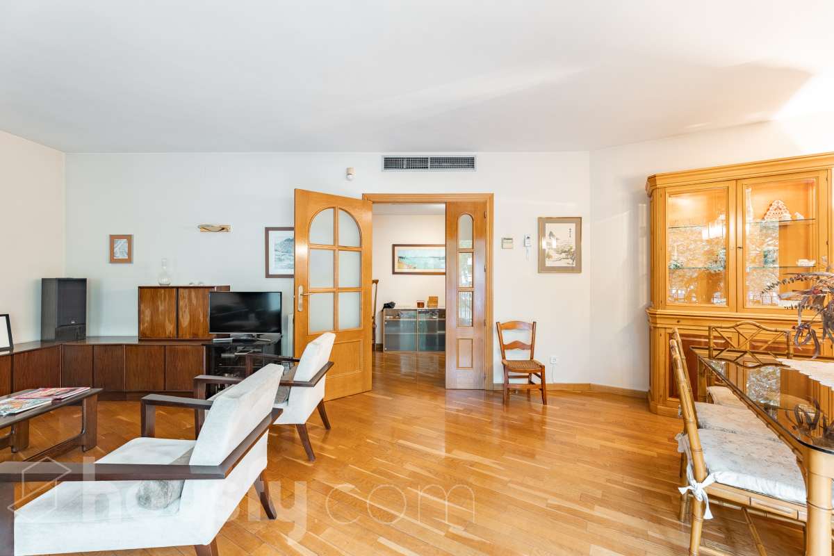 Piso en venta en Carrer de Monterols,  Sabadell-3