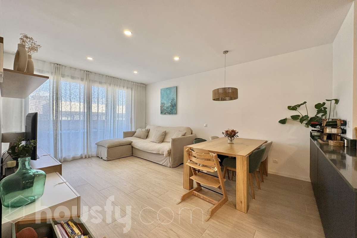 Piso en venta en Calle Francesc macia 4 17180,  Vilablareix-1