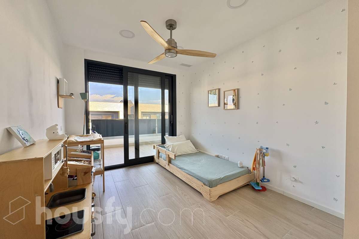 Piso en venta en Calle Francesc macia 4 17180,  Vilablareix-4