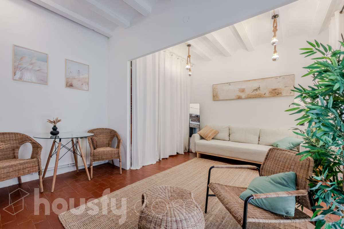 Piso en venta en Calle Safareigs, Ciutat Vella, Barcelona-1