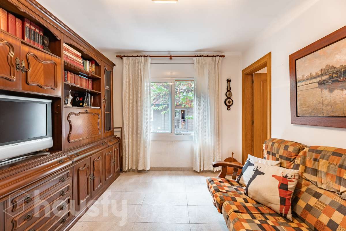 Piso en venta en Calle Fastenrath, Horta Guinardó, Barcelona-1