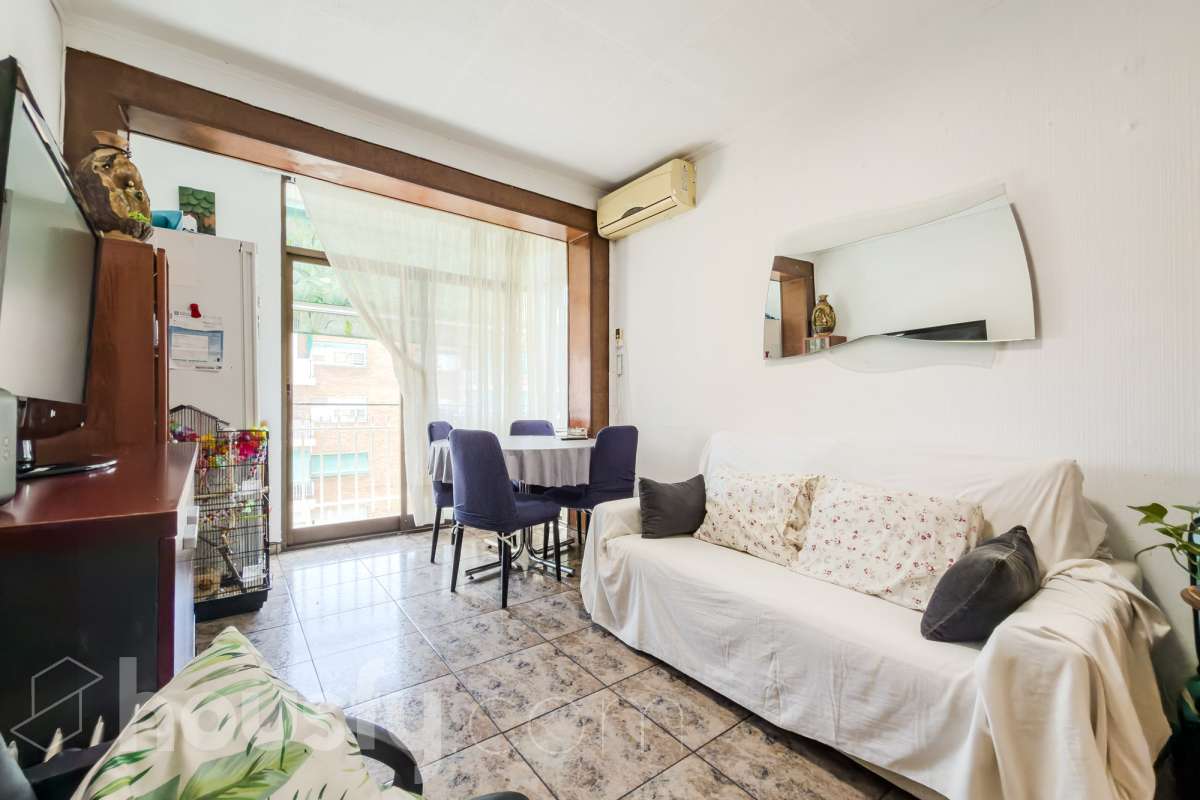 Piso en venta en Paseo Valldaura 178 08042, Nou Barris, Barcelona-3