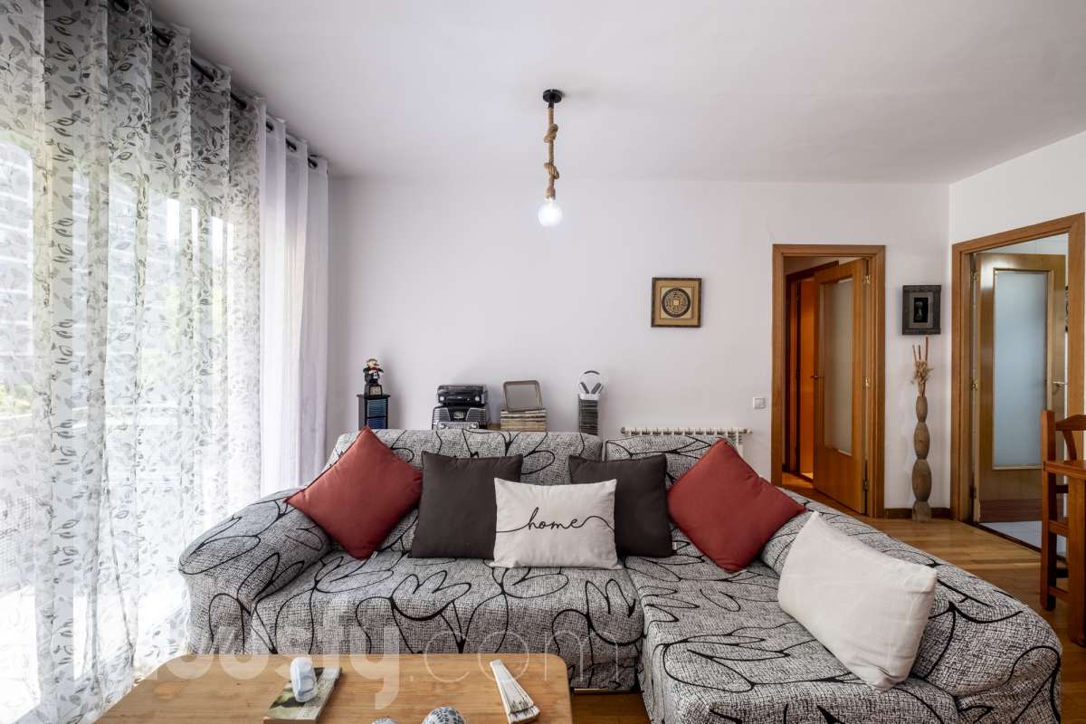 Piso en venta en Plaça Maria Manent,  Vilafranca del Penedès-1