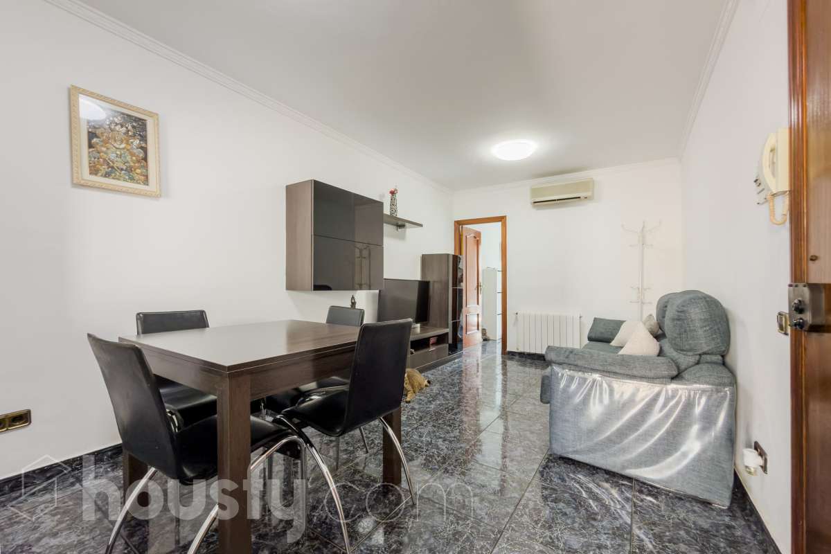 Casa en venta en Calle Guell i ferrer,  Badalona-3