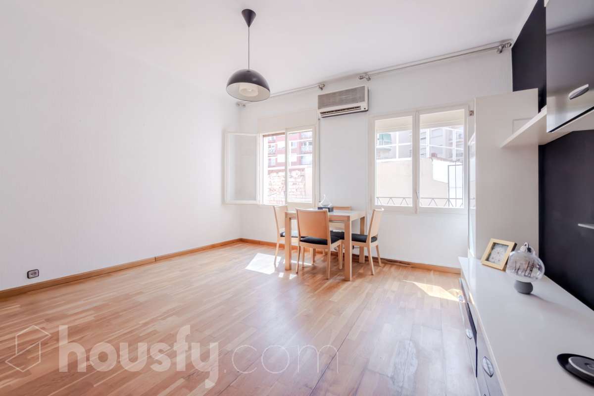 Piso en venta en Calle Regent mendieta 2 08028, Les Corts, Barcelona-1